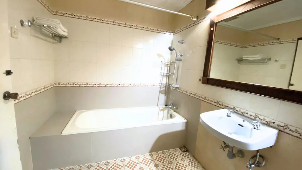 presidential suite 2
