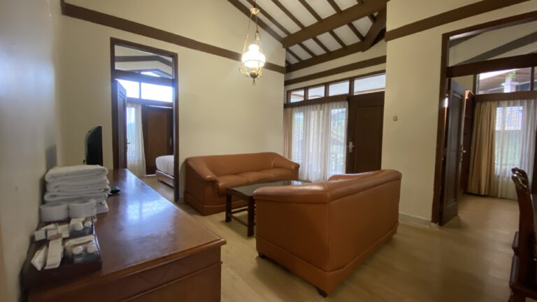 Hotel Keluarga di Guci