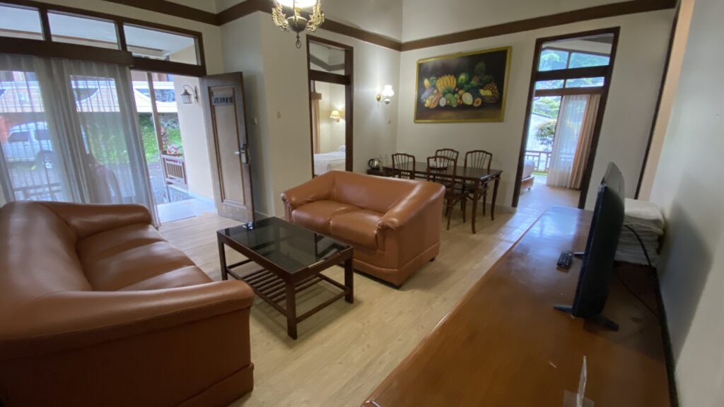 Hotel Liburan Keluarga Guci