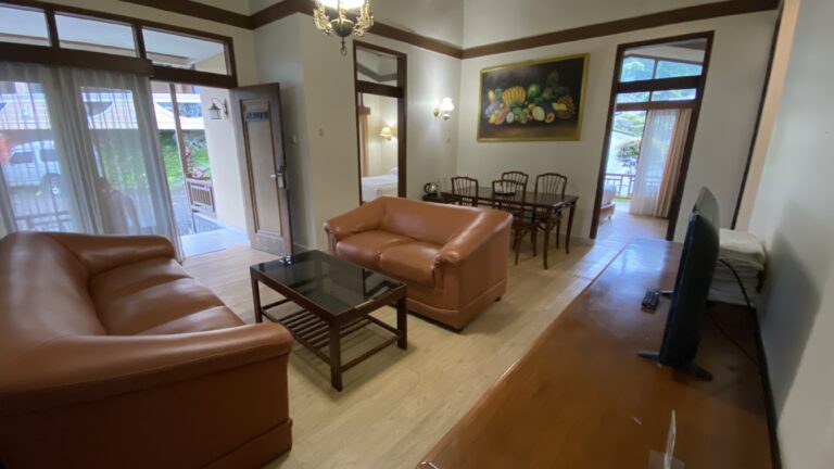 Hotel Liburan Keluarga Guci