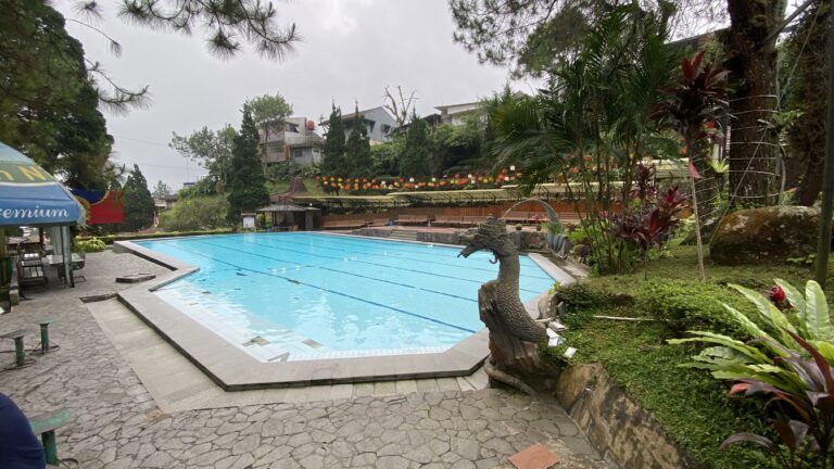 Hotel Nyaman di Guci